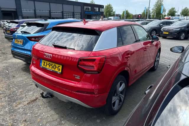 Audi Q2 (2019) thumbnail 2