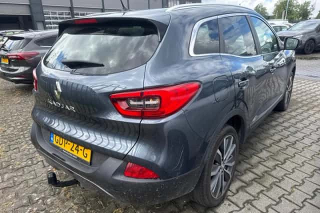 Renault Kadjar (2017) thumbnail 2