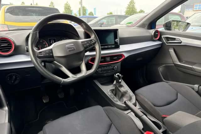 SEAT Ibiza (2021) thumbnail 3