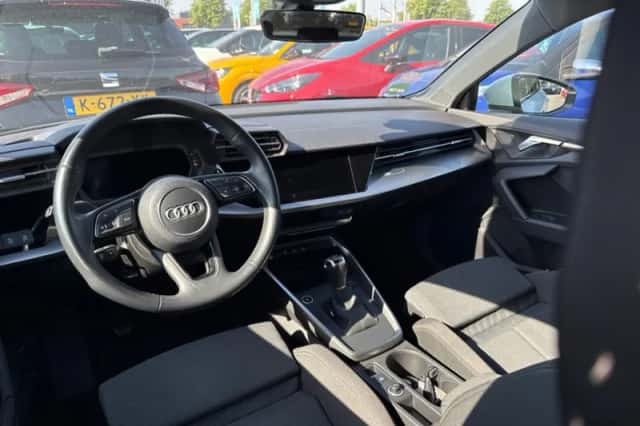 Audi A3 (2022) thumbnail 3
