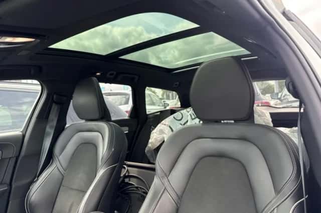 Volvo V90 (2021) thumbnail 4