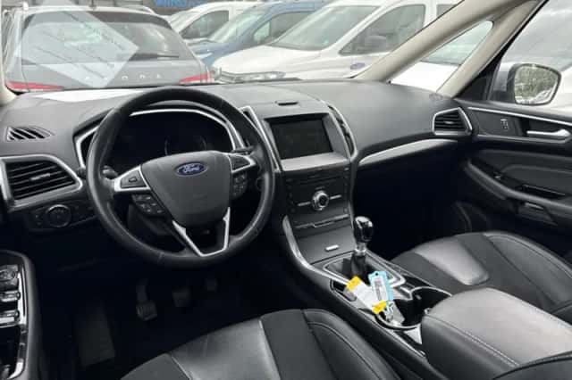 Ford Galaxy (2018) thumbnail 3