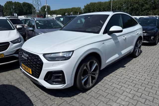 Audi Q5 (2021) thumbnail 1