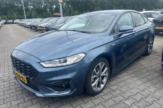 Ford Mondeo (2021) thumbnail 1