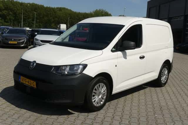 Volkswagen Caddy (2022) thumbnail 2