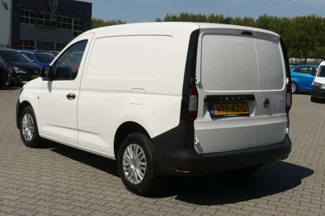 Volkswagen Caddy (2022) thumbnail 4