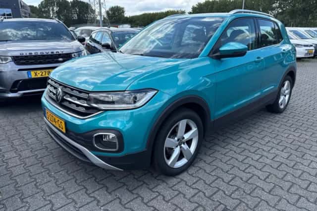 Volkswagen T-Cross (2023) thumbnail 1