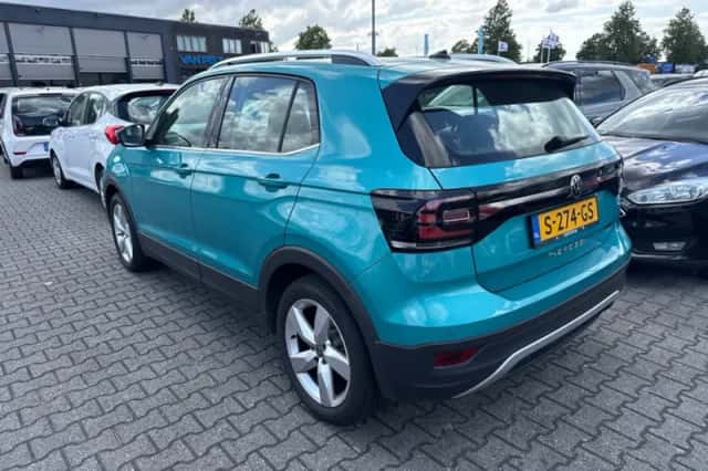 Volkswagen T-Cross (2023) thumbnail 2