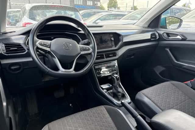 Volkswagen T-Cross (2023) thumbnail 3