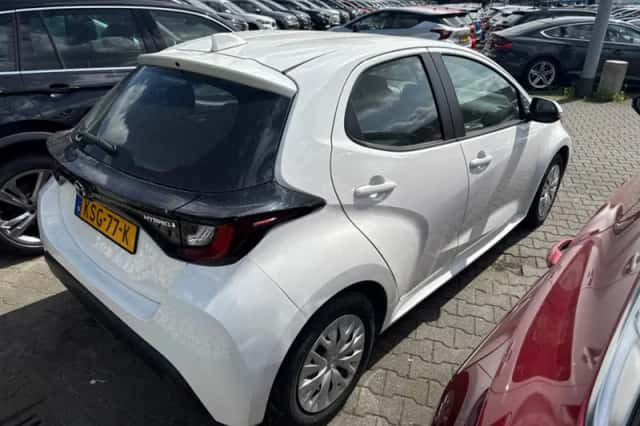 Mazda 2 (2022) thumbnail 2