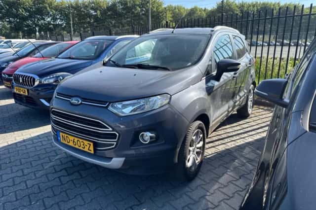 Ford EcoSport (2017) thumbnail 1
