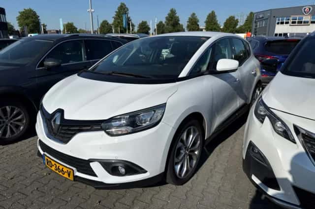 Renault Scénic (2017) thumbnail 1