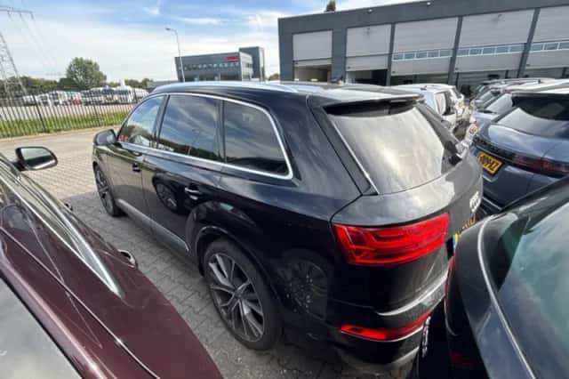 Audi Q7 (2015) thumbnail 2