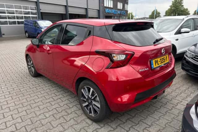 Nissan Micra (2017) thumbnail 2