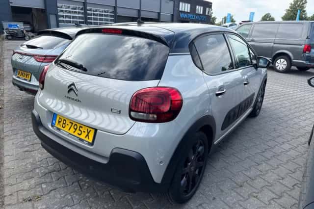 Citroën C3 (2017) thumbnail 2