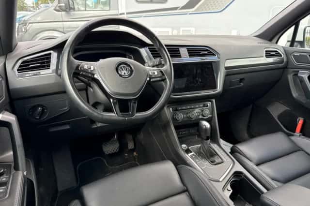 Volkswagen Tiguan (2019) thumbnail 3