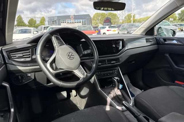 Volkswagen Polo (2024) thumbnail 3