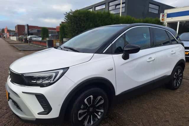 Opel Crossland (2024) thumbnail 3