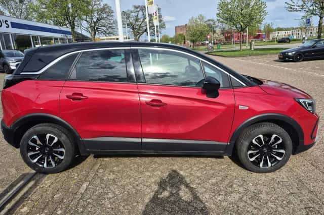 Opel Crossland (2024) thumbnail 2