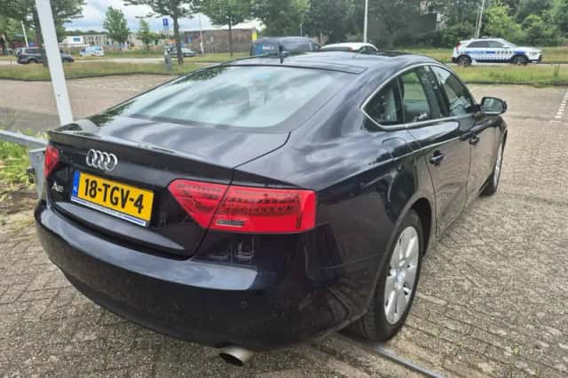 Audi A5 (2012) thumbnail 3