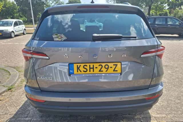 Škoda Karoq (2023) thumbnail 6