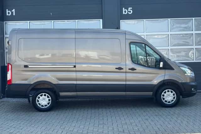 Ford Transit (2020) thumbnail 2
