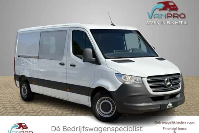 Mercedes-Benz Sprinter (2019) thumbnail 1