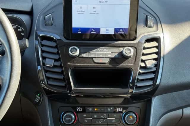 Ford Transit Connect (2021) thumbnail 18