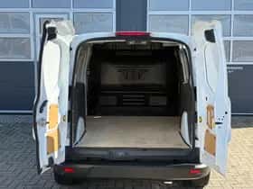 Ford Transit Connect thumbnail 3