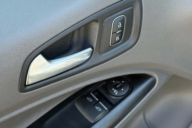 Ford Transit Connect (2021) thumbnail 29