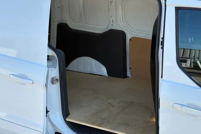 Ford Transit Connect (2021) thumbnail 6