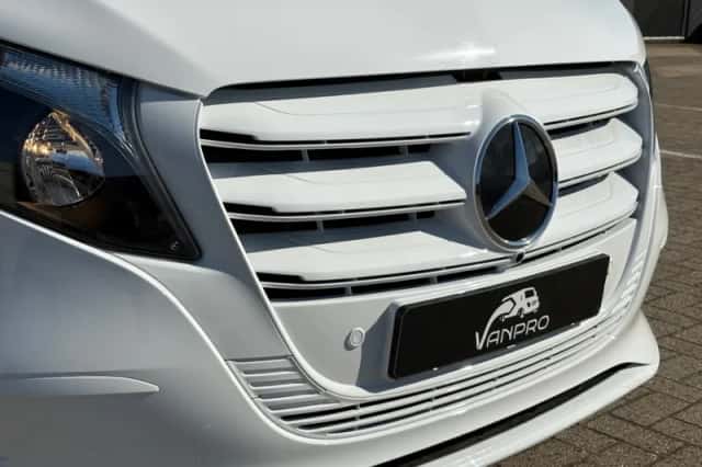 Mercedes-Benz Vito (2024) thumbnail 14