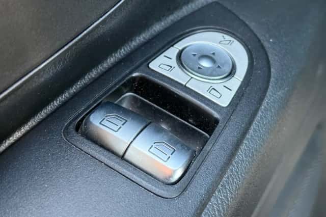Mercedes-Benz Vito (2024) thumbnail 19
