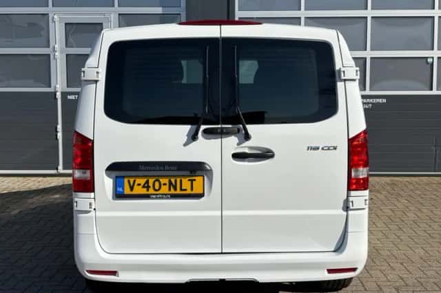 Mercedes-Benz Vito (2024) thumbnail 7