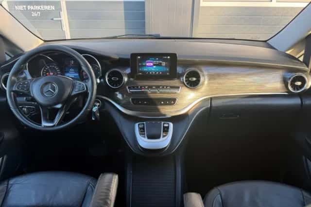 Mercedes-Benz V-Klasse (2020) thumbnail 7