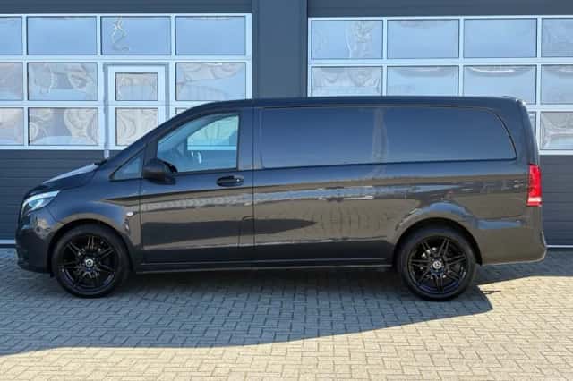Mercedes-Benz Vito (2021) thumbnail 12