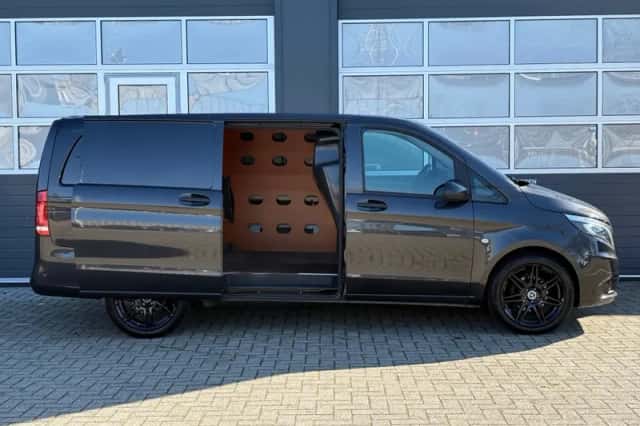Mercedes-Benz Vito (2021) thumbnail 5