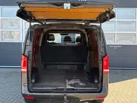 Mercedes-Benz Vito (2021) thumbnail 10