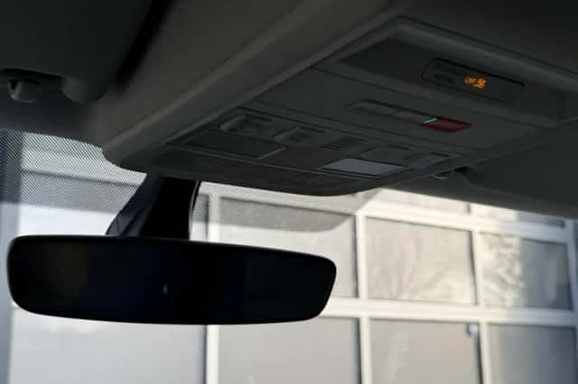 Volkswagen Transporter (2020) thumbnail 26