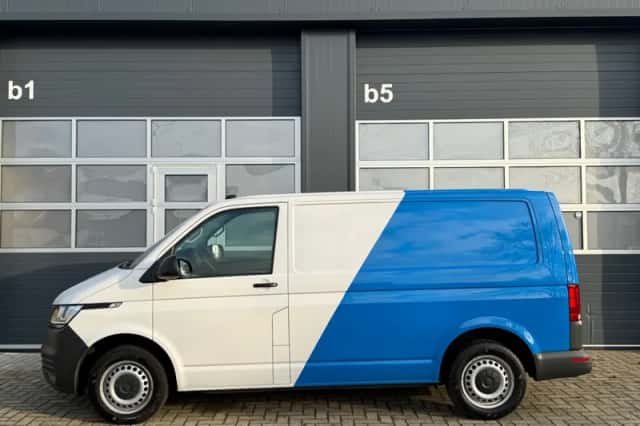 Volkswagen Transporter (2020) thumbnail 28
