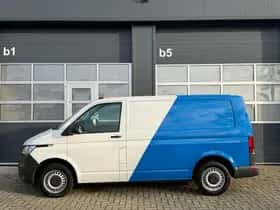 Volkswagen Transporter (2020) thumbnail 28
