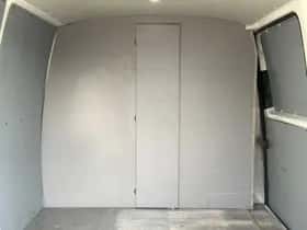 Volkswagen Transporter (2020) thumbnail 9
