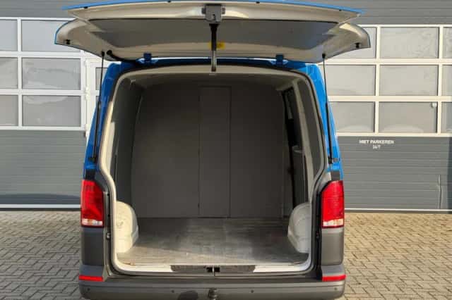 Volkswagen Transporter (2020) thumbnail 10