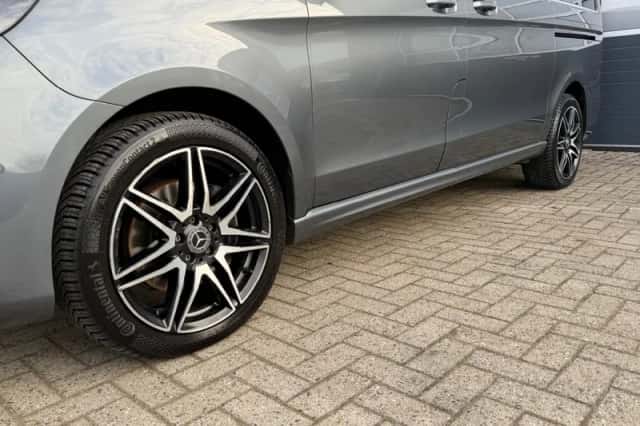 Mercedes-Benz V-Klasse (2019) thumbnail 13