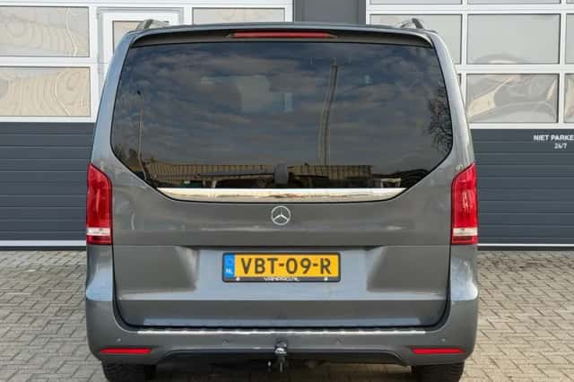 Mercedes-Benz V-Klasse (2019) thumbnail 8