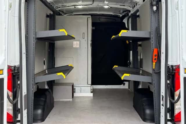 Ford Transit (2022) thumbnail 16