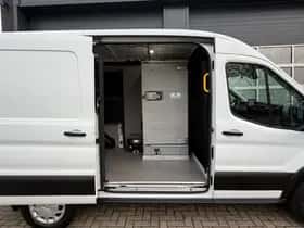 Ford Transit thumbnail 3