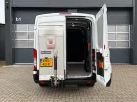 Ford Transit thumbnail 9