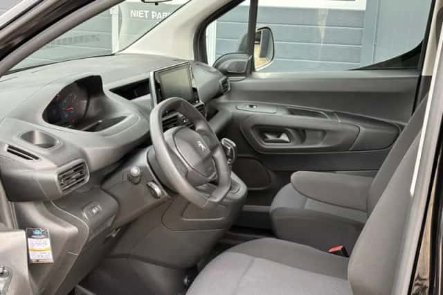 Peugeot Partner (2021) thumbnail 14
