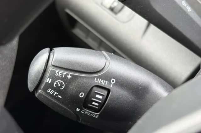 Peugeot Partner (2021) thumbnail 18
